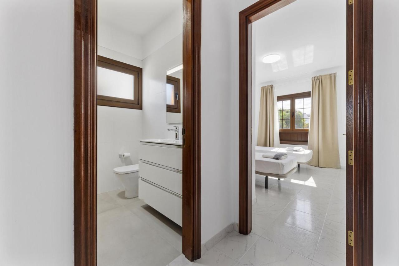 Villa Reymar Tías Exterior foto